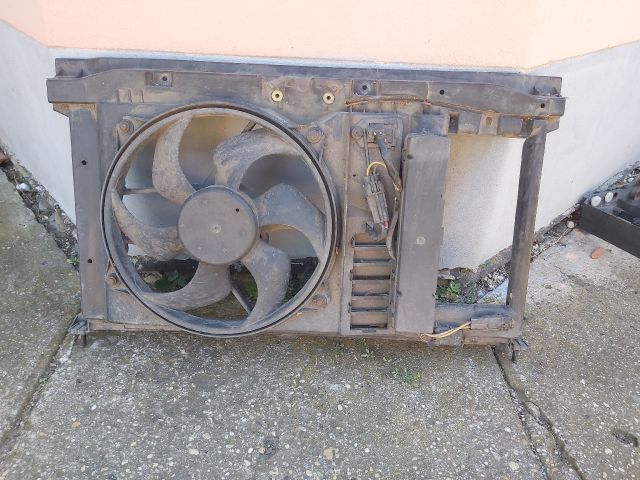 bontott PEUGEOT 307 Komplett Homlokfal (Részeivel)