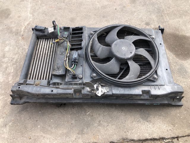 bontott PEUGEOT 307 Komplett Homlokfal (Részeivel)