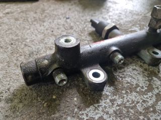 bontott PEUGEOT 307 Közösnyomócső