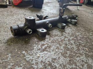 bontott PEUGEOT 307 Közösnyomócső