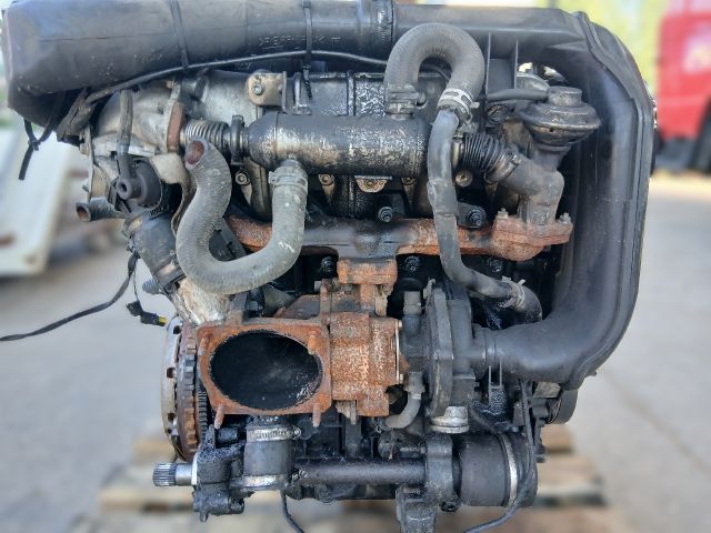 bontott PEUGEOT 307 Leömlő (Soros)