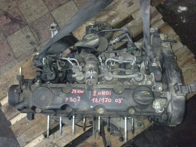 bontott PEUGEOT 307 Motor (Fűzött blokk hengerfejjel)