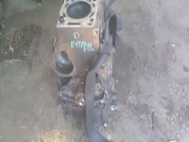 bontott PEUGEOT 307 Motorblokk (Fűzött)