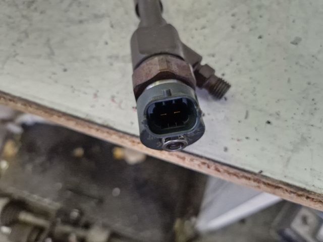 bontott PEUGEOT 307 Porlasztó (1 db)