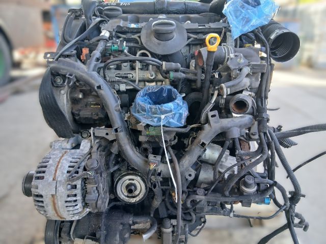 bontott PEUGEOT 307 Szelepfedél