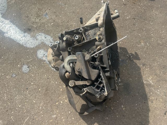 bontott PEUGEOT 307 Váltó (Mechanikus)
