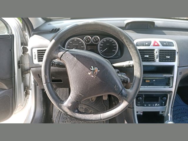 bontott PEUGEOT 307 Bal hátsó Rugó