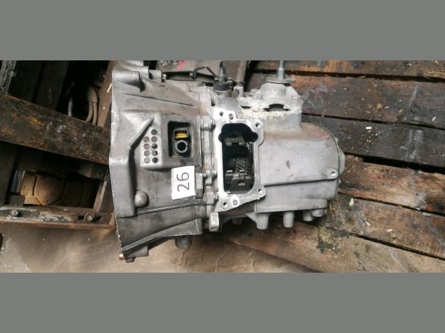 bontott PEUGEOT 307 Váltó (Mechanikus)