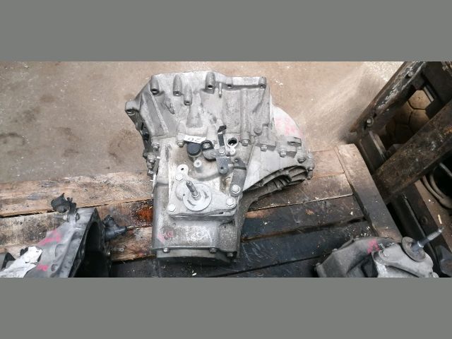 bontott PEUGEOT 307 Váltó (Mechanikus)