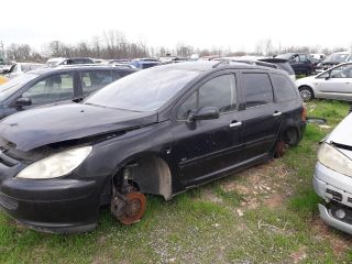 bontott PEUGEOT 307 Bal első Csonkállvány Kerékaggyal