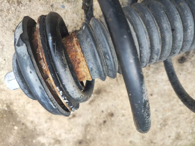 bontott PEUGEOT 307 Bal első Gólyaláb (Lengécsillapító, Rugó)