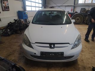 bontott PEUGEOT 307 Biztosítéktábla Motortér