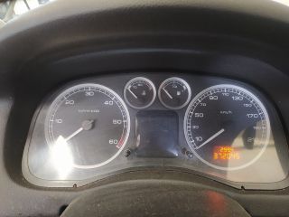 bontott PEUGEOT 307 Biztosítéktábla Motortér