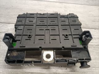 bontott PEUGEOT 307 Biztosítéktábla Motortér