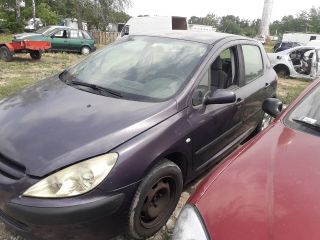 bontott PEUGEOT 307 Első Bölcső