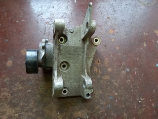 bontott PEUGEOT 307 Generátor Tartó Bak