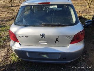 bontott PEUGEOT 307 Hátsó Futómű (Részeivel)