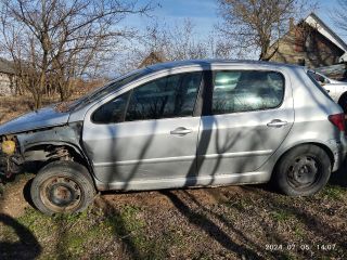 bontott PEUGEOT 307 Hátsó Futómű (Részeivel)