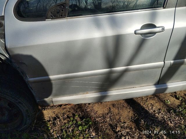 bontott PEUGEOT 307 Jobb első Féknyereg Munkahengerrel