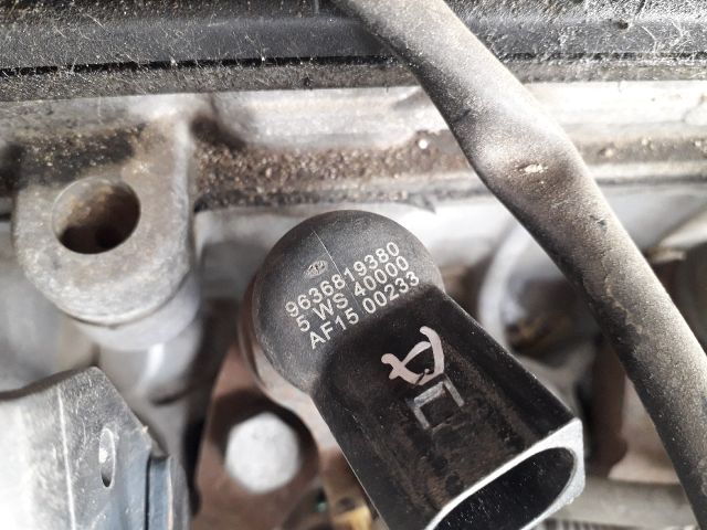 bontott PEUGEOT 307 Komplett Motor (Segédberendezésekkel)