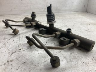 bontott PEUGEOT 307 Közösnyomócső