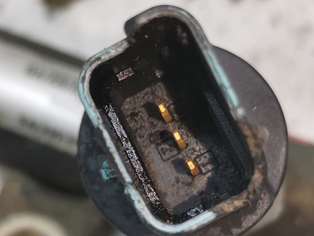 bontott PEUGEOT 307 Közösnyomócső