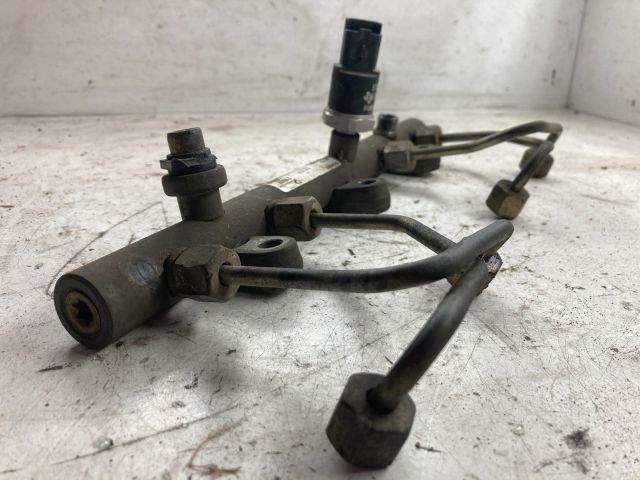 bontott PEUGEOT 307 Közösnyomócső