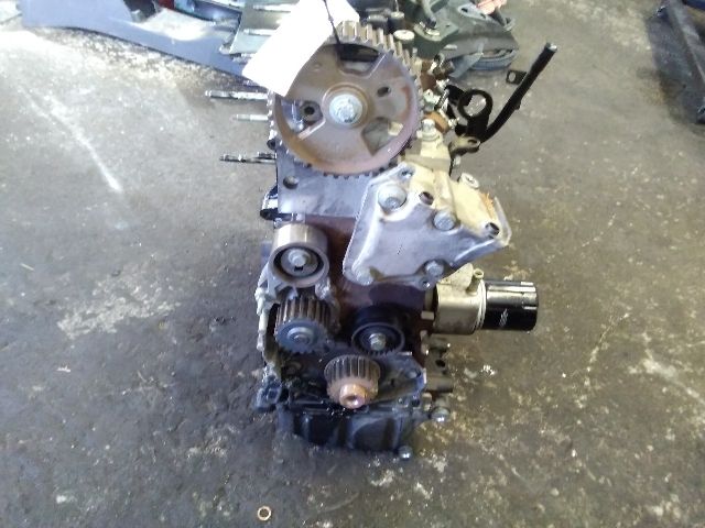 bontott PEUGEOT 307 Motor (Fűzött blokk hengerfejjel)