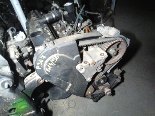 bontott PEUGEOT 307 Motor (Fűzött blokk hengerfejjel)