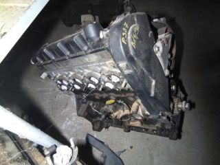 bontott PEUGEOT 307 Motor (Fűzött blokk hengerfejjel)
