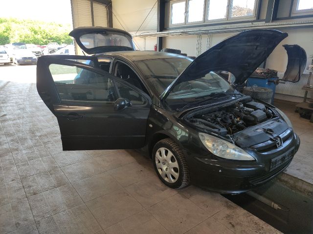 bontott PEUGEOT 307 Motor Tartó Bak Bal