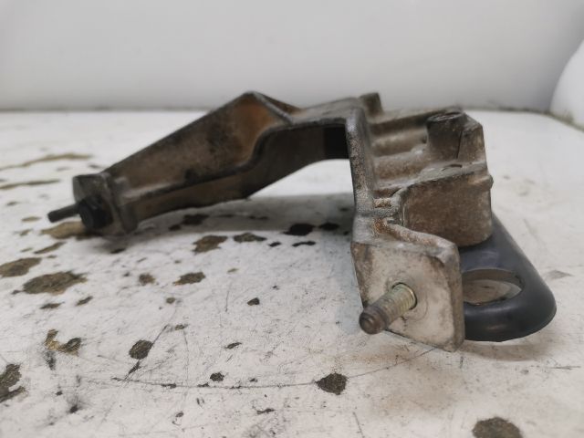 bontott PEUGEOT 307 Motor Tartó Bak (Fém)