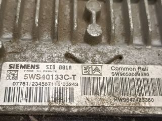 bontott PEUGEOT 307 Motorvezérlő