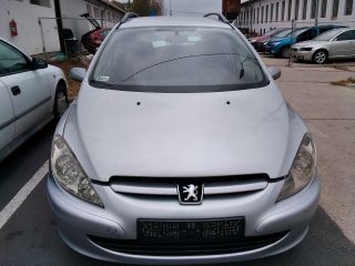 bontott PEUGEOT 307 Motorvezérlő