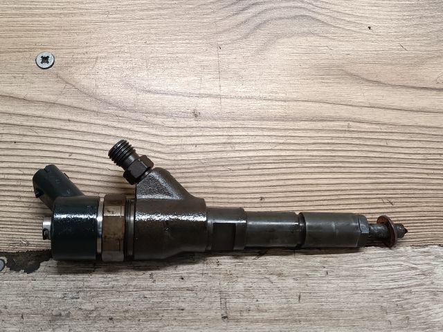 bontott PEUGEOT 307 Porlasztó (1 db)