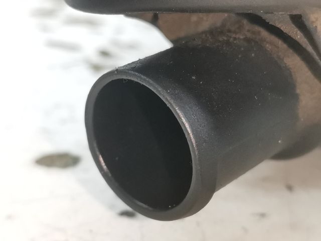 bontott PEUGEOT 307 Szelepfedél