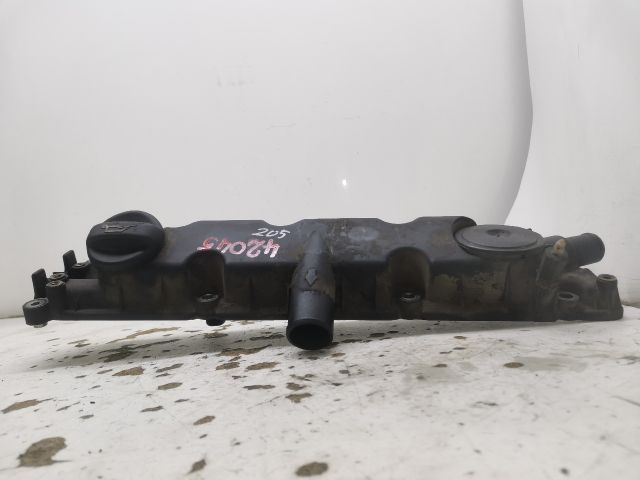 bontott PEUGEOT 307 Szelepfedél