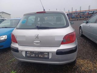 bontott PEUGEOT 307 Turbó