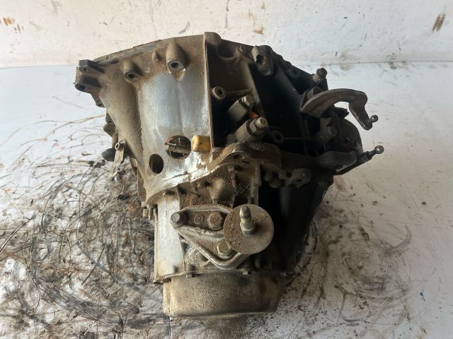 bontott PEUGEOT 307 Váltó (Mechanikus)