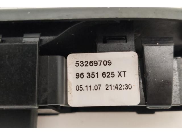 bontott PEUGEOT 307 Ablakemelő és Tükör Kapcsoló