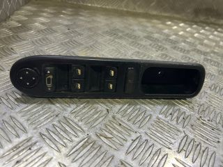 bontott PEUGEOT 307 Ablakemelő és Tükör Kapcsoló