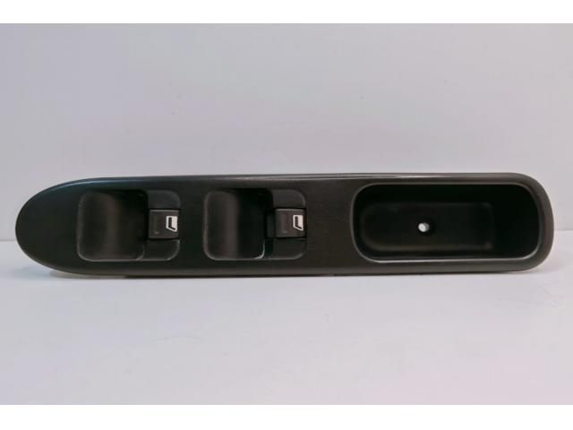 bontott PEUGEOT 307 Ablakemelő és Tükör Kapcsoló