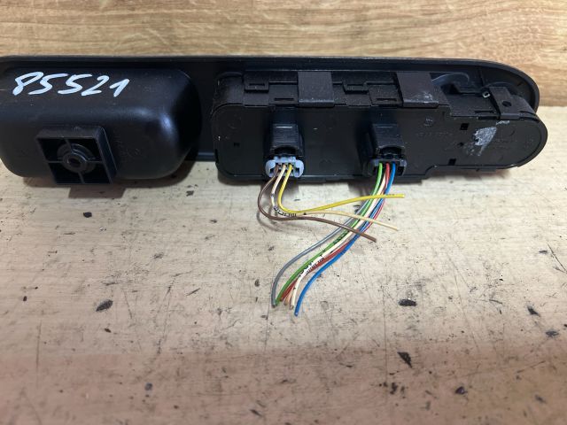 bontott PEUGEOT 307 Ablakemelő Kapcsoló Négyes / Kettes