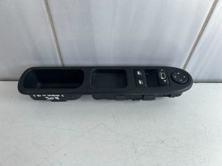 bontott PEUGEOT 307 Ablakemelő Kapcsoló Négyes / Kettes