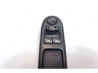 bontott PEUGEOT 307 Ablakemelő Kapcsoló Négyes / Kettes