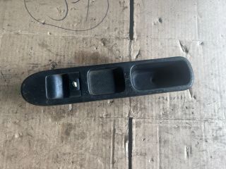 bontott PEUGEOT 307 Ablakemelő Kapcsoló (Pozíciófüggetlen)