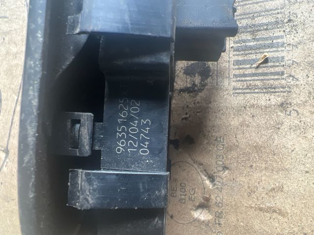 bontott PEUGEOT 307 Ablakemelő Kapcsoló (Pozíciófüggetlen)