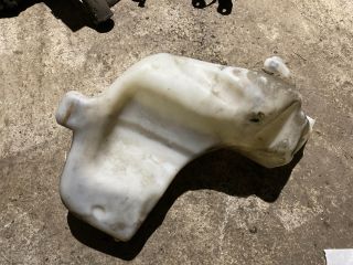 bontott PEUGEOT 307 Ablakmosó Tartály