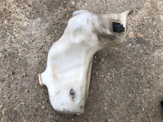 bontott PEUGEOT 307 Ablakmosó Tartály