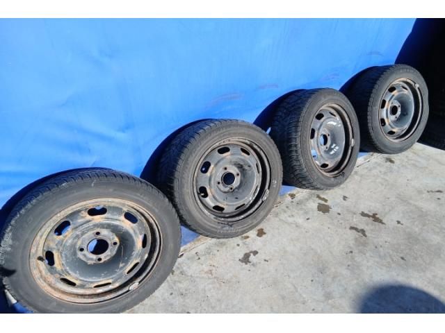 bontott PEUGEOT 307 Acélfelni Szett Gumival